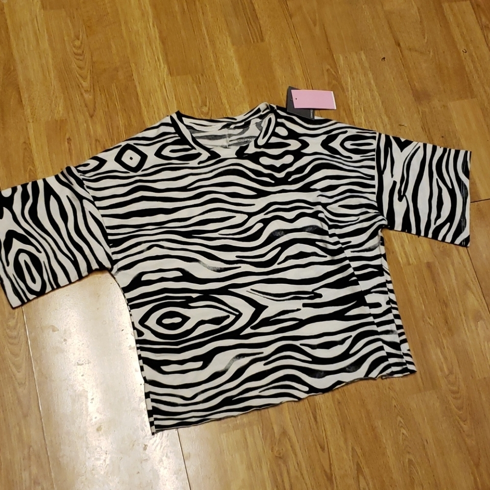 NWT Grayson Threads zebra print boxy tee